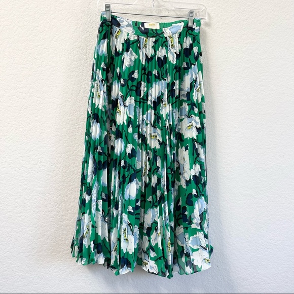 Anthropologie Maeve Claremont Pull On Pleated Midi Skirt Green Floral Size Small - Picture 2 of 6